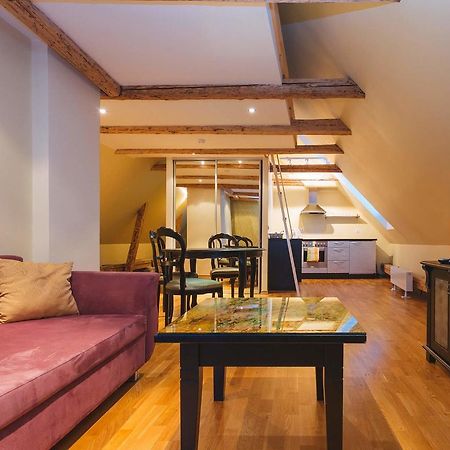 Cozy Apartment In Old Town Talin Exterior foto
