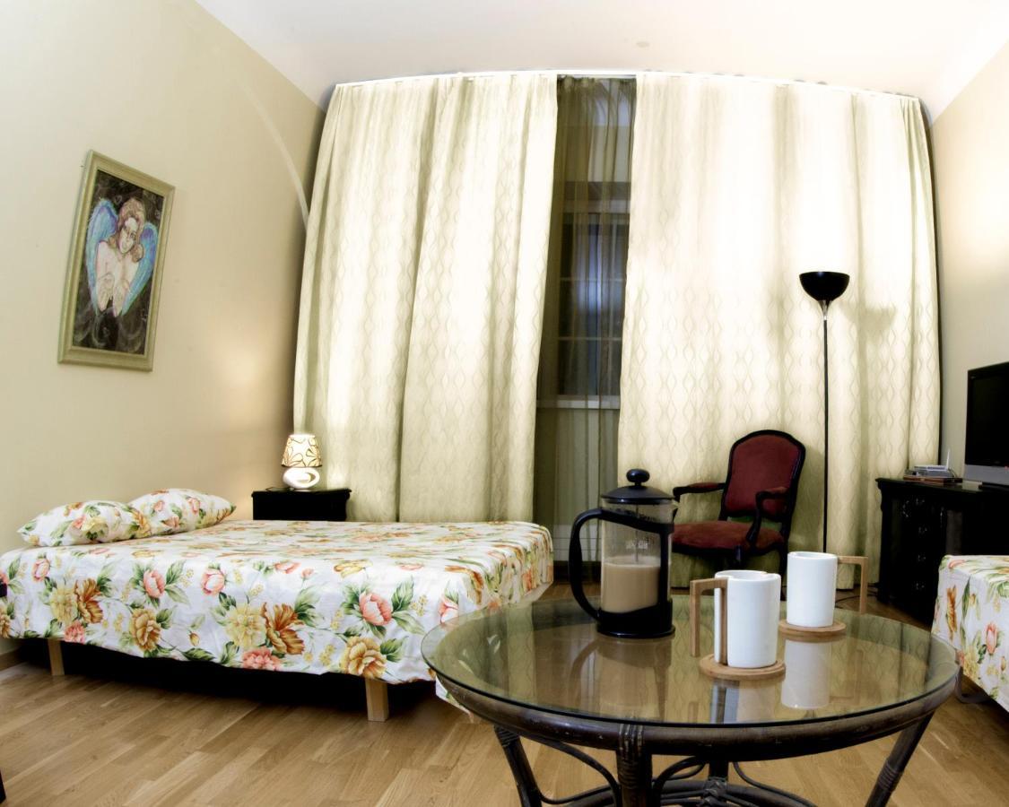 Cozy Apartment In Old Town Talin Exterior foto