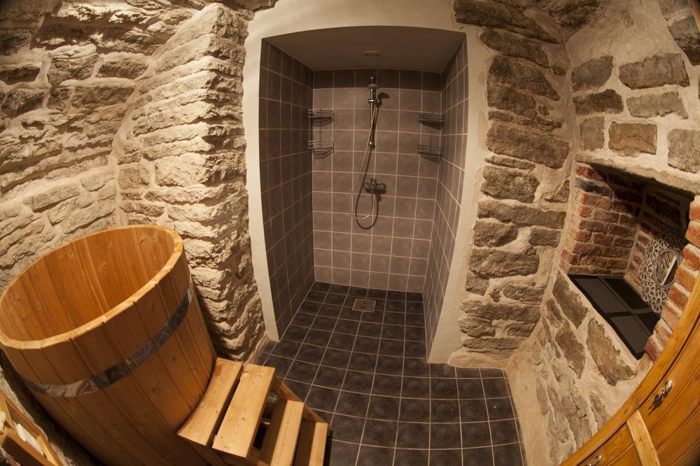 Cozy Apartment In Old Town Talin Exterior foto