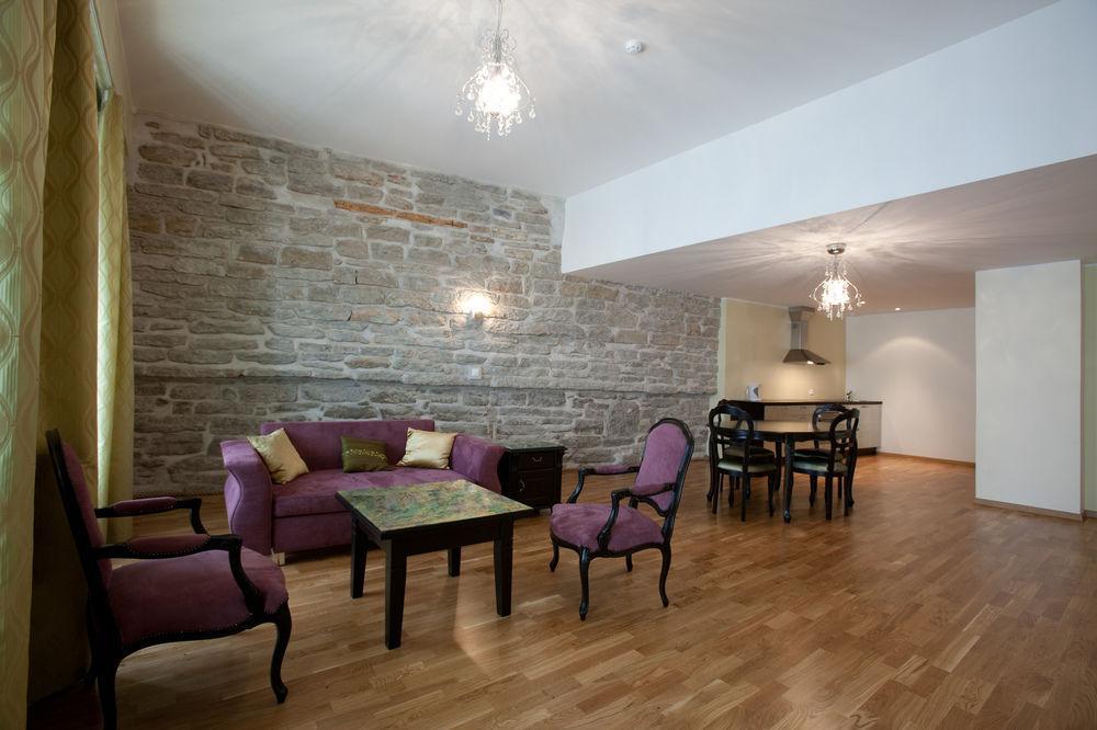 Cozy Apartment In Old Town Talin Exterior foto