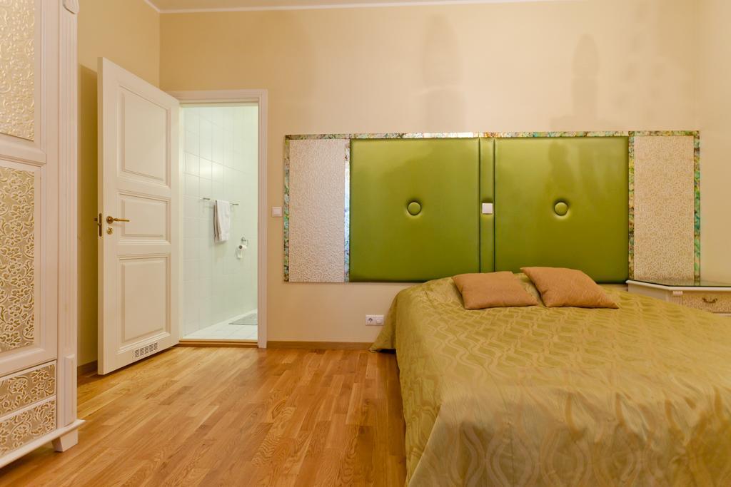 Cozy Apartment In Old Town Talin Exterior foto
